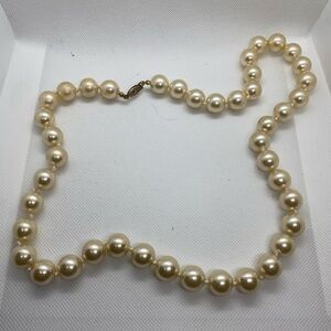 14k Gold Hand Knotted Pearl Necklace